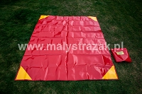 R08. Multifunctional tarp