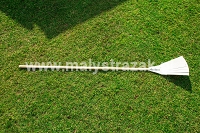 T06. Metal fire beater with wooden handle